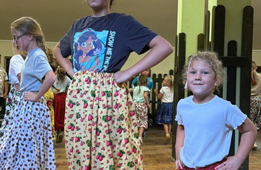 2025-08-27 - Projekt edukacyjno-kulturowy "Skok przez patyki, śmiech przez pokolenia"