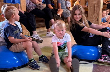 2025-08-27 - Projekt edukacyjno-kulturowy "Skok przez patyki, śmiech przez pokolenia"