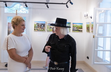 2025-08-28- Wernisaż wystawy Kazimierza Starmacha w Galerii "Pod Aniołem"