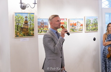 2025-08-28- Wernisaż wystawy Kazimierza Starmacha w Galerii "Pod Aniołem"