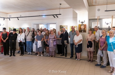 2025-08-28- Wernisaż wystawy Kazimierza Starmacha w Galerii "Pod Aniołem"