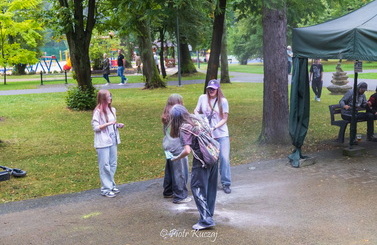 2025-08-31- Eksplozja Kolor&oacute;w w Parku Zdrojowym