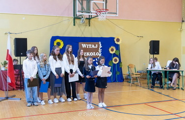 2025-09-01- Uroczyste rozpoczęcie roku szkolnego w Szkole Podstawowej w Rdzawce