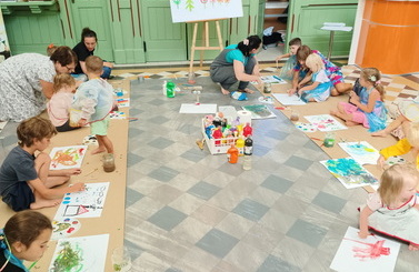 2025-08-24- Premiera spektaklu Teatru Chrząszcz w Trzcinie