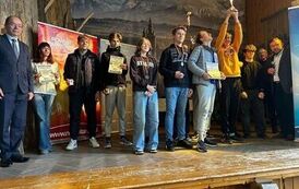 58de26b75fb9bd89ae80edcb1fa8837f