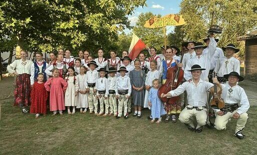 Zdjęcie do Zesp&oacute;ł &bdquo;Powicher&rdquo; z Rdzawki na International County-Wandering Festival w Segedynie