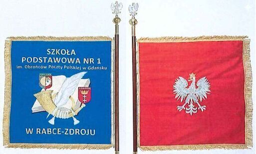 Zdjęcie do Szkoła Podstawowa nr 1 w Rabce-Zdroju z własnym sztandarem