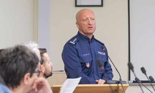 Zdjęcie do Bezpieczeństwo w powiecie nowotarskim. Komendant policji z wizytą na sesji Rady Miejskiej w Rabce-Zdroju