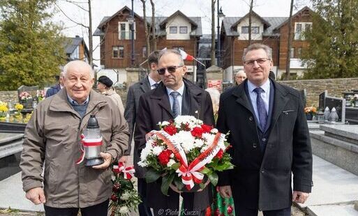 Zdjęcie do Obchody 86. Rocznicy Zbrodni Katyńskiej i 16. Rocznicy Katastrofy Smoleńskiej w Rabce-Zdroju