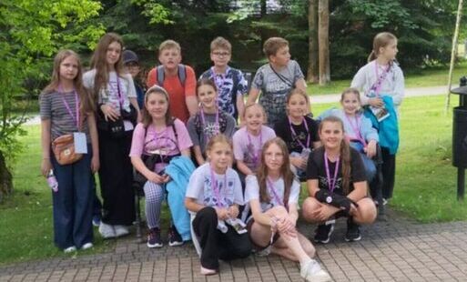 Zdjęcie do Czerwiec pełen wrażeń &ndash; czyli jak uczniowie Szkoły Podstawowej nr 2 zostali tropicielami, bankierami i sportowcami!