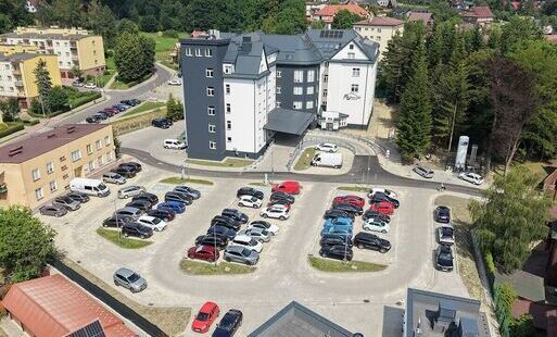 Zdjęcie do Od 1 lipca płatny parking przy Szpitalu Miejskim w Rabce-Zdroju