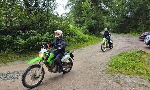 Zdjęcie do Policja rusza do walki z nielegalnym off-roadem. Nowe motocykle, quad i częstsze patrole na szlakach wok&oacute;ł Rabki-Zdroju